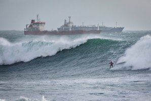 DUPLA PORTUGUESA DÁ SHOW DE TOW IN NA MARINA DE CASCAIS