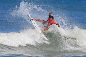 Miguel Blanco foi um dos surfistas que sobressaiu ontem.