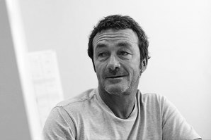 Pierre Agnès, a morte aos 54 anos.