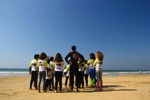 ESCOLA EM DESTAQUE: MORE THAN SURFING SCHOOL