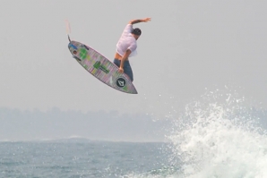 JACK FREESTONE E MITCH COLEBORN NO PARAÍSO