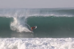 SUPERTUBOS COM DANE HALL NUM INVERNO GENEROSO