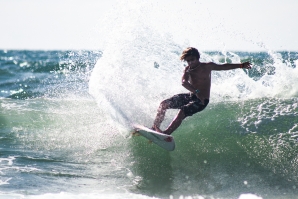 ELITE DO SURF LUSO NA 1ª EDIÇÃO DA APS SURF TOUR