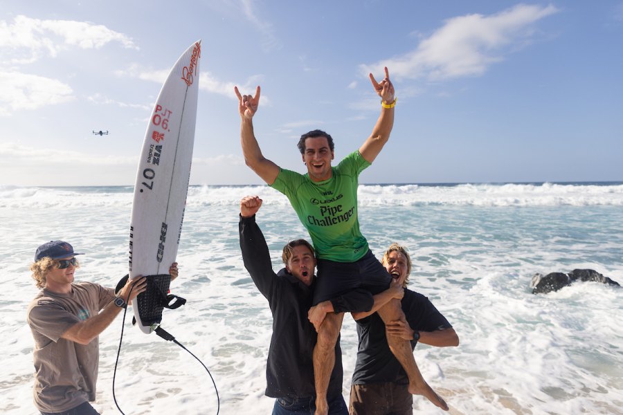 Callum Robson vence o Lexus Pipe Challenger 2026 em Pipeline