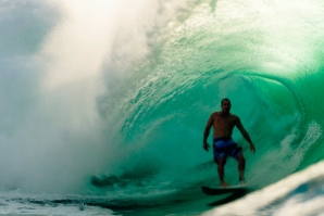 UM DIA ÉPICO EM BANZAI PIPELINE