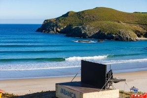 Imagem da bela zona onde decorre o event - WSL / Laurent Masurel