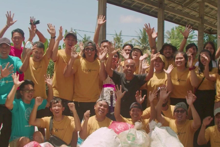 “Plastic Exchange” projecto em Bali preserva o ambiente, ajuda a