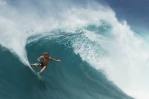 Frame retirado do clipe em rodapé.