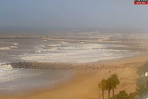 Costa Sul Algarvia é uma boa opção de Surf