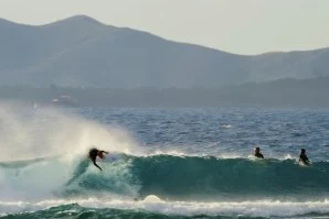 Kelly Slater solta o surf em três dias de sonho no Pacífico Sul