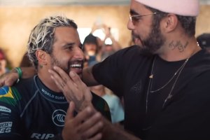ITALO FERREIRA E NIC VON RUPP NO 4 EPISÓDIO DA SÉRIE DE PEDRO SCOOBY  