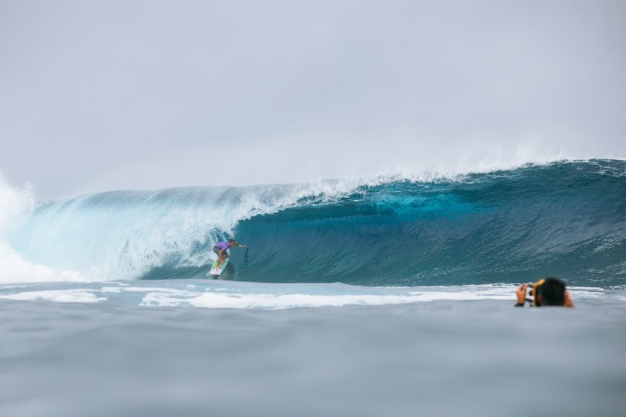 Teahupo'o prepara-se para arrancar com previsão sólida e Kelly Slater de regresso à competição