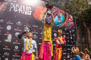 Jack Robinson vence a Rip Curl Cup em Padang Padang
