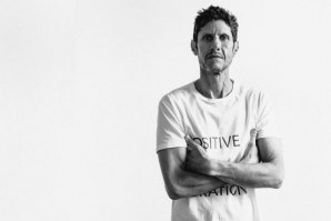 Mike D, o músico é também um ávido surfista. 