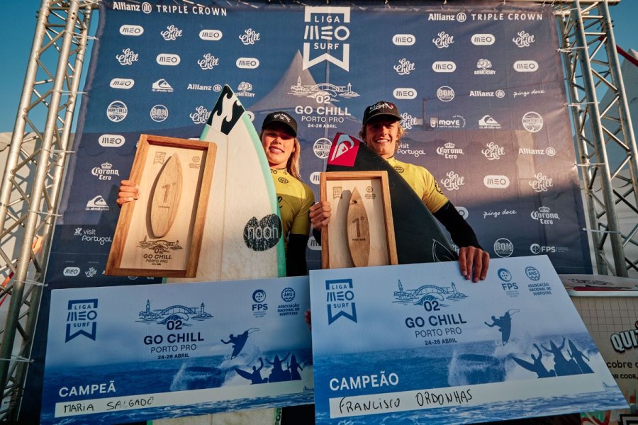 Maria Salgado e Francisco Ordonhas vencem Go Chill Porto Pro e reforçam liderança na Liga MEO Surf