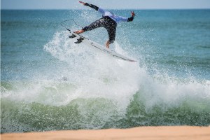 Francisco Alves prepara grandes voos para o WQS. 