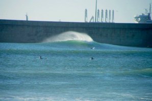 A perfeição das ondas do Pico de Matosinhos 