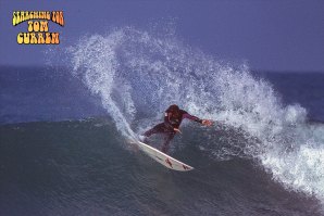 A primeira vez que Tom Curren surfou Jeffrey’s Bay, em 1992, ainda hoje a referência de como surfar bem esta onda. 
