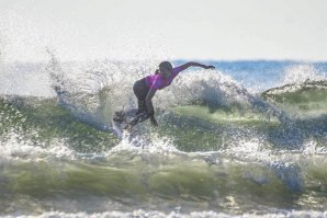 Teresa Bonvalot a competir em águas japonesas.