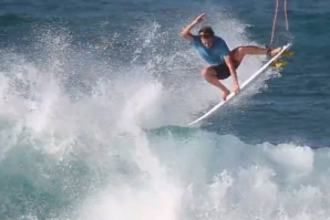 JESSE MENDES DE SURF AFIADO NO HAVAI