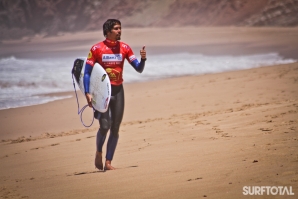 FRANCISCO ALVES A CAMINHO DE PADANG PADANG