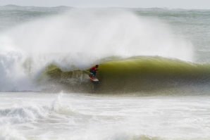 Nic von Rupp foi o melhor surfista durante o dia de hoje em Carcavelos