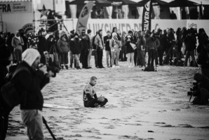 TORNA-SE COMPLICADO NÃO TORCER POR MICK FANNING