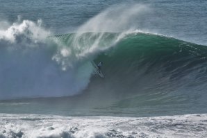 O tubão de Natxo Gonzalez na Nazaré ficou na retina.