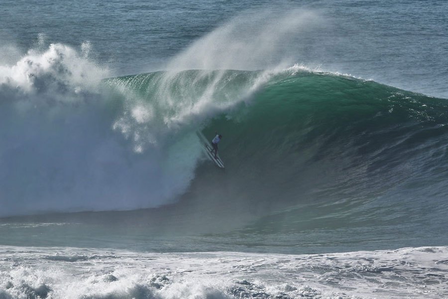 O tubão de Natxo Gonzalez na Nazaré ficou na retina.