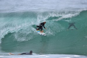 O vídeo do free surf em Peniche com Mick Fanning, Julian Wilson &amp; Cia