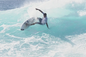 Albee Layer, Kai Barger e Tanner Hendrickson em ‘The Habitat’