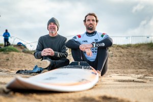 Portugueses eliminados no 2.º dia de prova do Meo Rip Curl Pro Portugal 2025