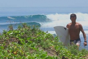 UM POUCO DAS ONDAS DE SUMBAWA