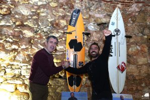 Recordista Mundial Rodrigo Koxa convidado para o Nazaré Challenge