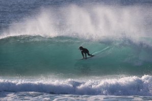 Francisco Ordonhas bem posicionado para um momento pleno de adrenalina. Bem seguro pelas novas quilhas Australianas.