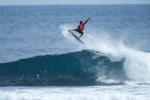 Italo Ferreira destacou-se no primeiro dia do Margies Pro.