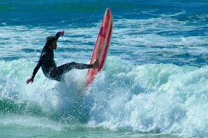 FILMAGENS AJUDAM A APERFEIÇOAR SURF