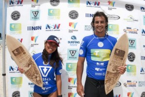 Ren Hashimoto e Ty Watson são os grandes vencedores do QS1000 de Cabarita Beach. 