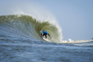 FANNING PODE ALCANÇAR TETRACAMPEONATO EM PENICHE