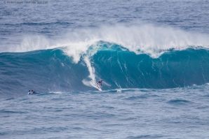 CHASING THE GHOST WAVE. NINGUÉM ACREDITA ATÉ QUE SEJAM SURFADAS