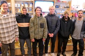 Da esquerda para a direita, Jordy Smith, Kanoa Igarashi, Griffin Collapinto, Ethan Ewing, Italo Ferreira e Filipe Toledo