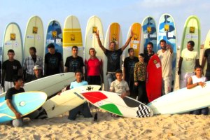 "O surf é um motivo de orgulho em Gaza", diz Matthew Olsen, fundador do Gaza Surf Club
