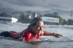 ISA World Surfing Games 2025: Yolanda Hopkins conquista lugar na final do evento principal