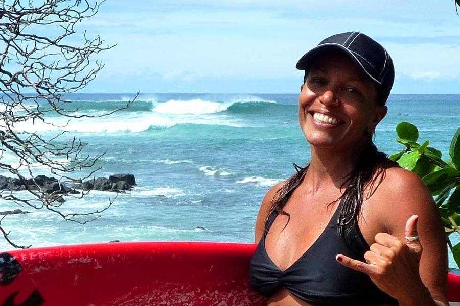 Marjorie Mariano, 54 anos, sofre ataque de tubarão na véspera de fim de ano.