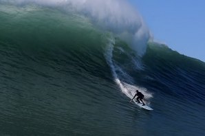 18 de Novembro 2021 - uma das melhores e maiores sessões de Surf à remada na Praia do Norte