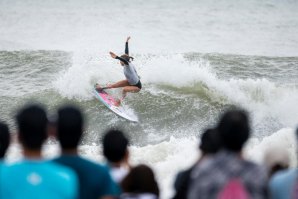 A australiana Sally Fitzgibbons procurará a sua segunda Medalha de Ouro consecutiva nos WSG em Miyazaki.