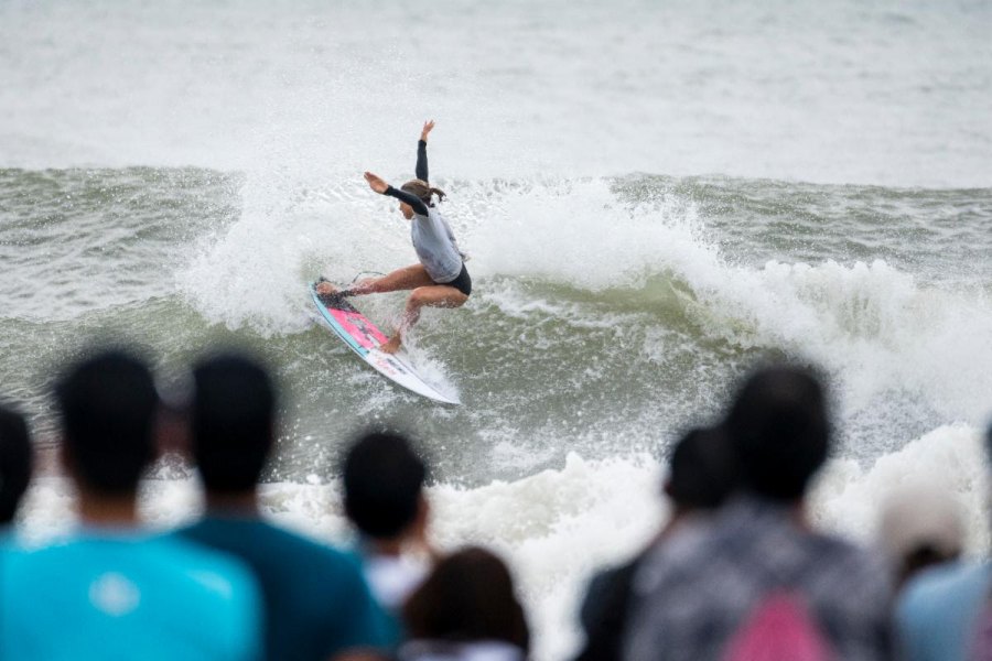 A australiana Sally Fitzgibbons procurará a sua segunda Medalha de Ouro consecutiva nos WSG em Miyazaki.