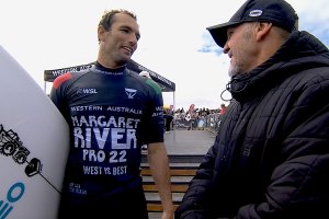 Frederico Morais resiste bem à pressão. Aqui após a sua bateria da ronda 2 com Richard Dog Marsh o seu treinador