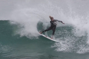 Ricardo Christie e Jay Davies incendeiam J-Bay