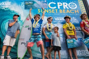 MASON HO VENCE EM SUNSET BEACH COM PRESTAÇÃO ASSINALÁVEL DE JÁCOME CORREIA